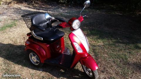 Scooter électrique à 3 roues