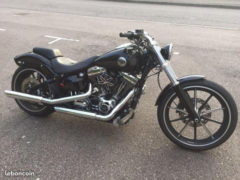 Harley Davidson Breakout Année 2014 Impéccable