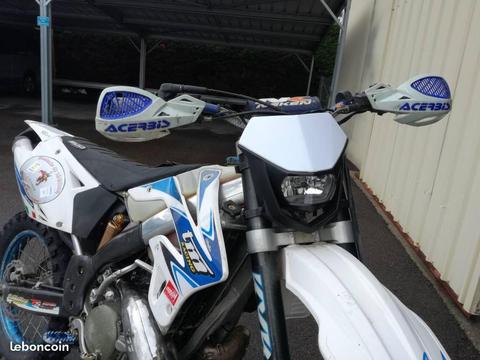 300 TM haut moteur neuf