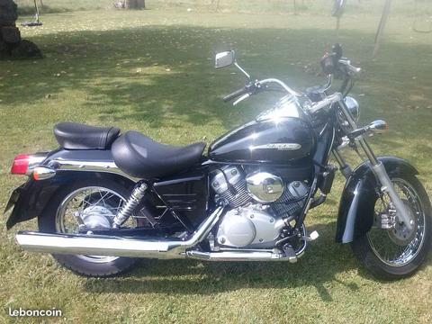 Honda shadow vt 125 7200 kms