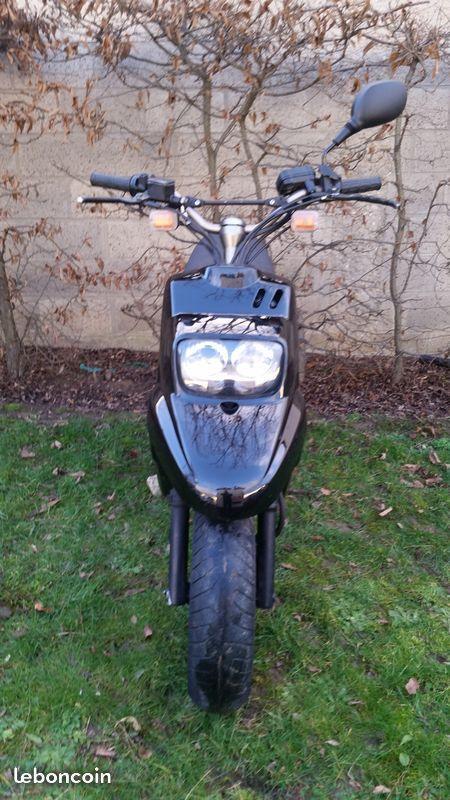 Scooter yamaha bws naked