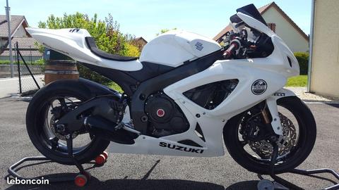 750 GSXR piste suzuki