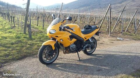 triumph sprint rs 955i