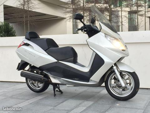 Peugeot Satelis 125