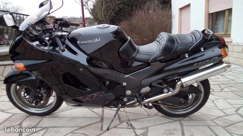 Kawasaki 1100 zzr