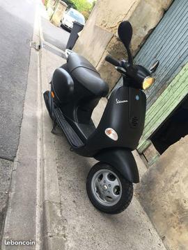 Piaggio vespa et4 125cc