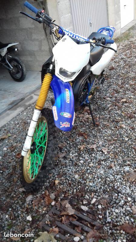 Yamaha DTLC enduro ou échange