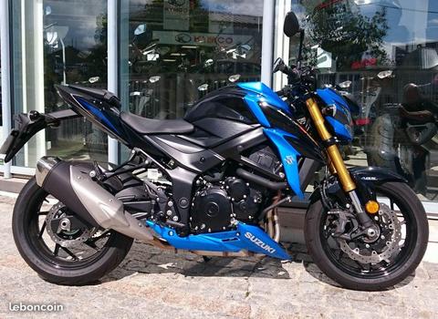 Suzuki GSXS 750 ABS bleu 10/2017 160km à