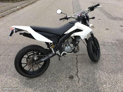 Derbi 50 supermotard 2014