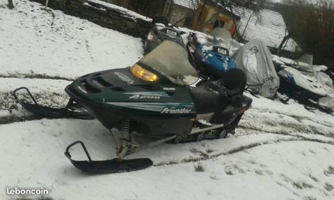 motoneige polaris 750 frontier