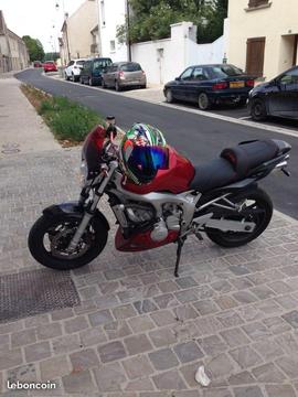 Yamaha FZ6