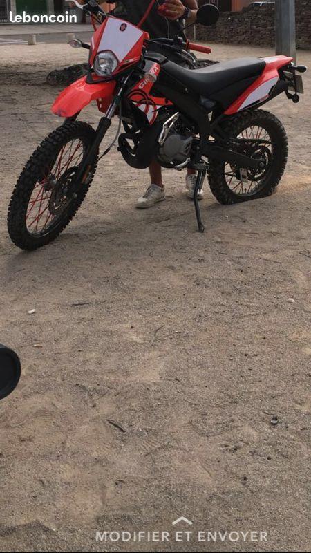 Moto gilera rcr enduro 50cc homologuer