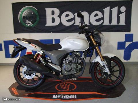 Rkv 125 keeway roadster by benelli