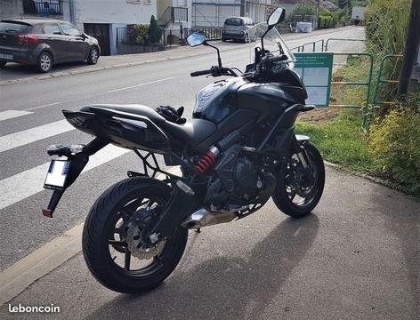 Kawasaki Versys 650 - 2015 - 8350 kms