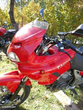 Cagiva grand canyon 900 tres bon etat ech possible