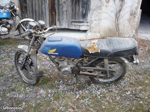 Honda 125 CB Twin