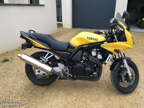 Yamaha Fazer 600