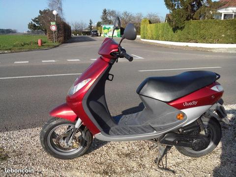 Scooter PEUGEOT VIVACITY