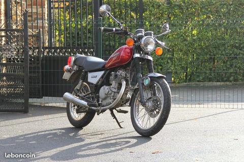 Suzuki gn 125