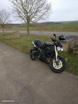 Triumph Street Triple 675
