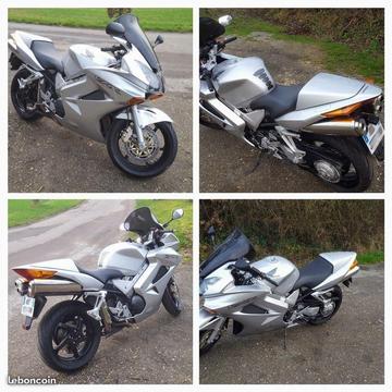 Honda VFR 800 V-TEC RC 46 II
