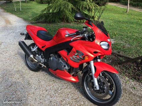 Triumph sprint RS 955 i