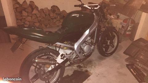 Tzr