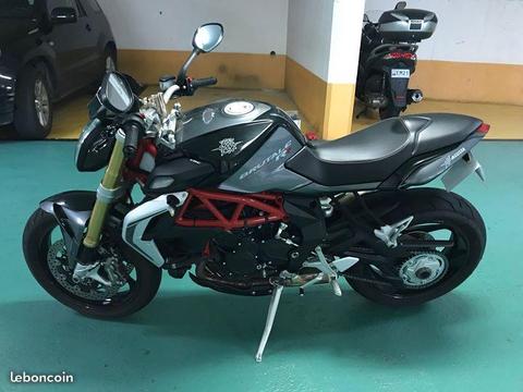 MV Agusta Brutale 800 RR (possible échange)