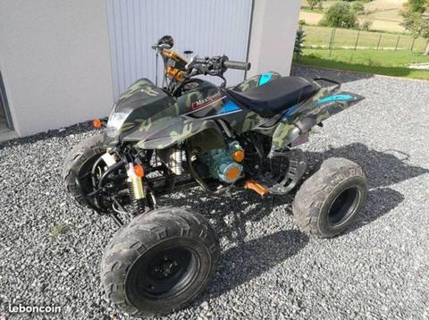 quad homologue