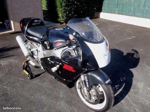 GSXR 750 SRAD INJECTION