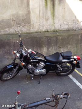 Honda shadow vt 125