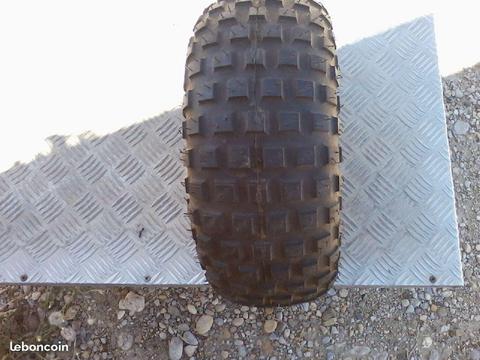 PNEU quad Suzuki