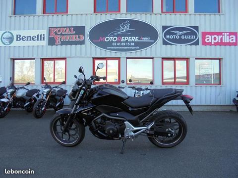Honda nc 700 s premiere main
