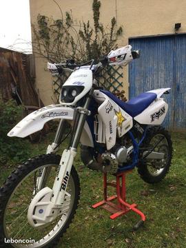 Yamaha 200 WR