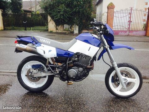600 xt yamaha supermotard ideal jeune permis