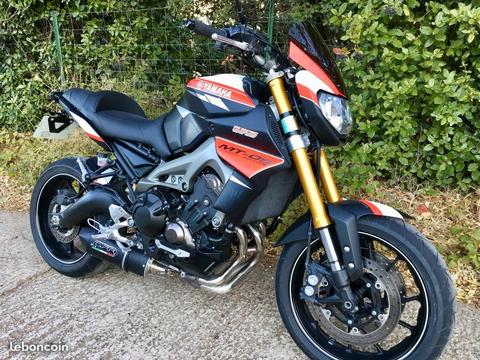 Yamaha mt09 2015 6200 kms