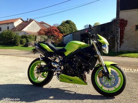 Triumph street triple