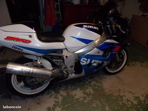 Suzuki 600 GSX R SRAD 98 Carbu
