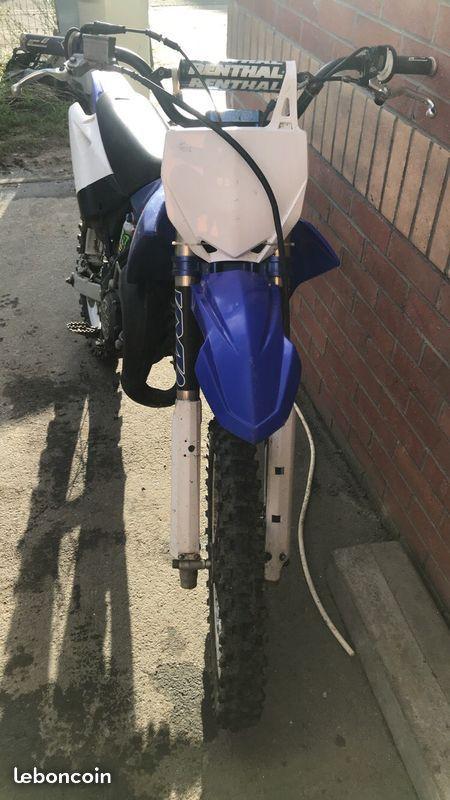 85 yz