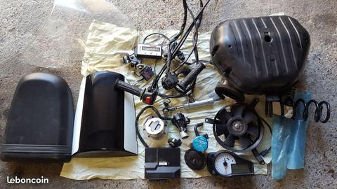 Pièces GSXR 750 k0
