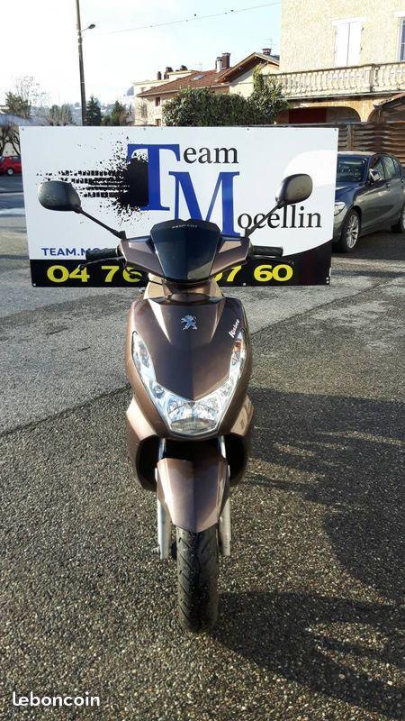 SCOOTER PEUGEOT KISBEE 2T 1ERE MAIN 2014