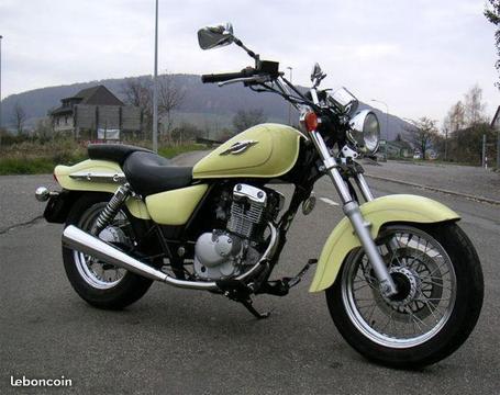 125 suzuki marauder