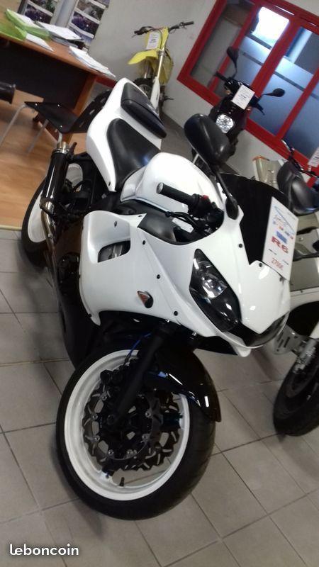 Yamaha r6