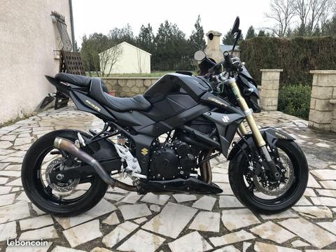 GSR 750 noir