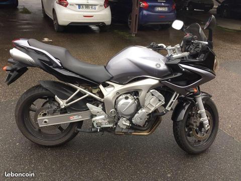Yamaha Fazer 600