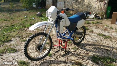 suzuki tsx tsr 125 sf13a COMPLETE avec CARTE GRISE
