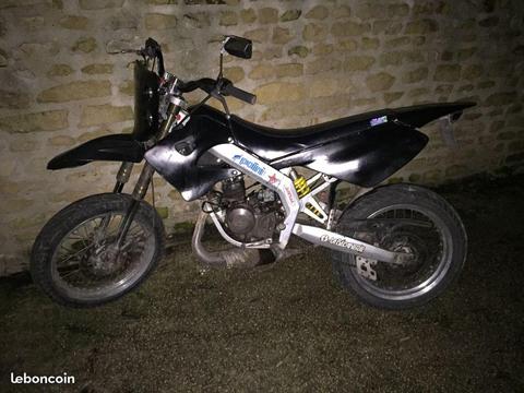 Derbi sanda r