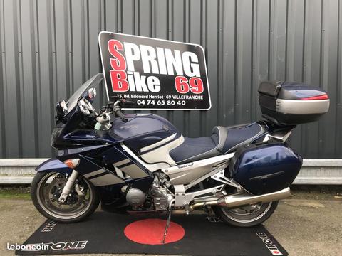 Yamaha fjr 1300 bleue 2006