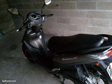 Scooter 125 SYM SYMPHONY ST