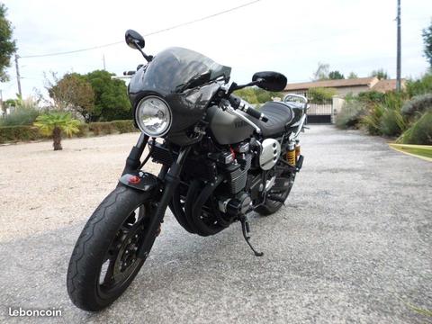 Yamaha xjr 1300 racer
